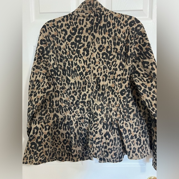Lane Bryant - Ruffle-Bottom Jacket - Animal Print Size 18 - Picture 7 of 9